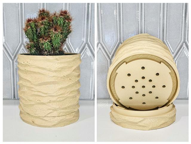 Pot 12